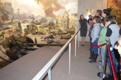 Воспитанники Костинской школы-интерната побывали на Поклонной горе.